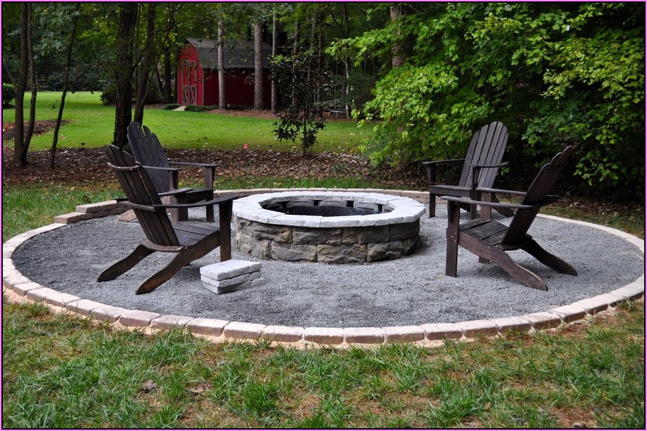 14 Outdoor Fire Pit Ideas To Upgrade Your Backyard Oasis