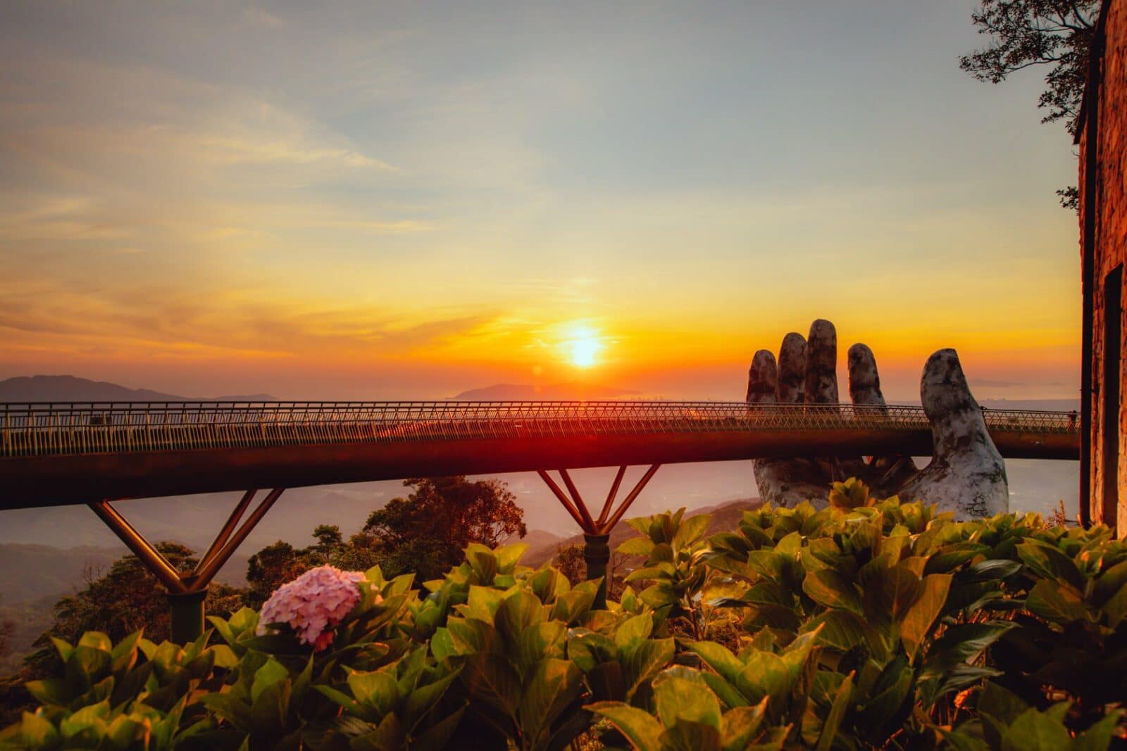 A Perfect Day At Ba Na Hills Golden Bridge