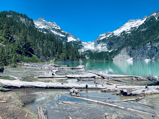 Blanca Lake Trailhead: Hike With Breathtaking Views