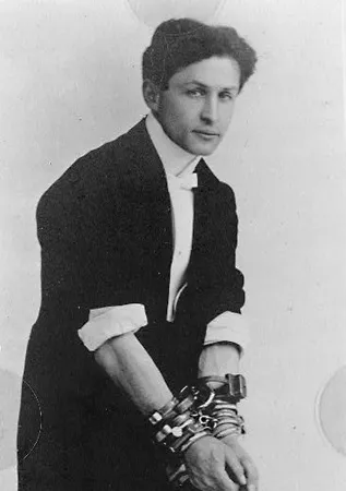 How Did Harry Houdini Die? The Truth Revealed