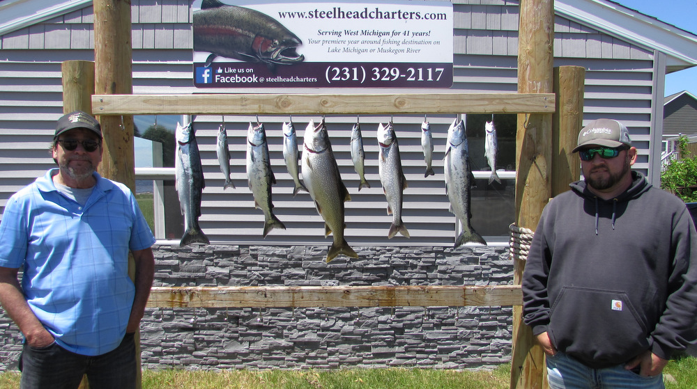 Lake Michigan Salmon Fishing Charters Chinook Salmon Fishing Silver King Charters For Lake