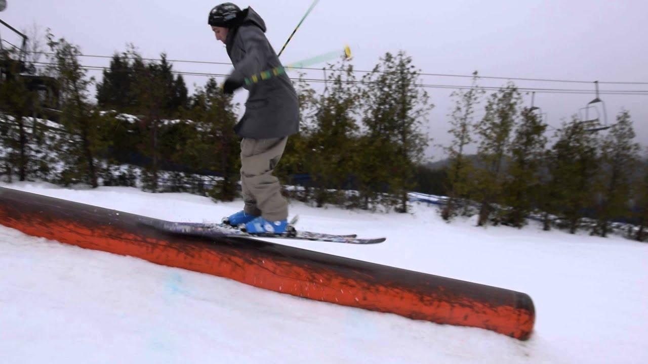 Skiing Near Toronto Skyloft Ski Resort Youtube